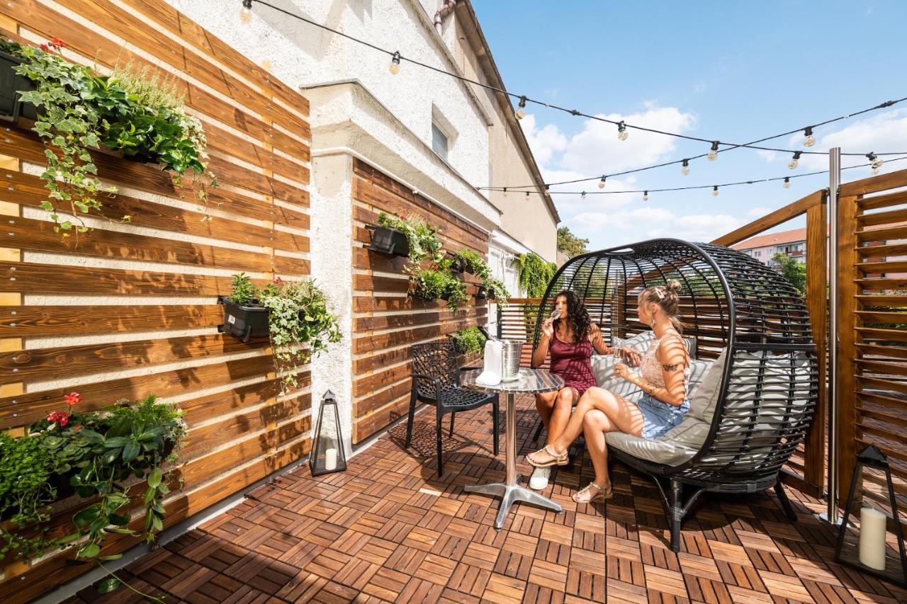 Wine & Wellness Hotel Besedni Dum Valtice Eksteriør billede